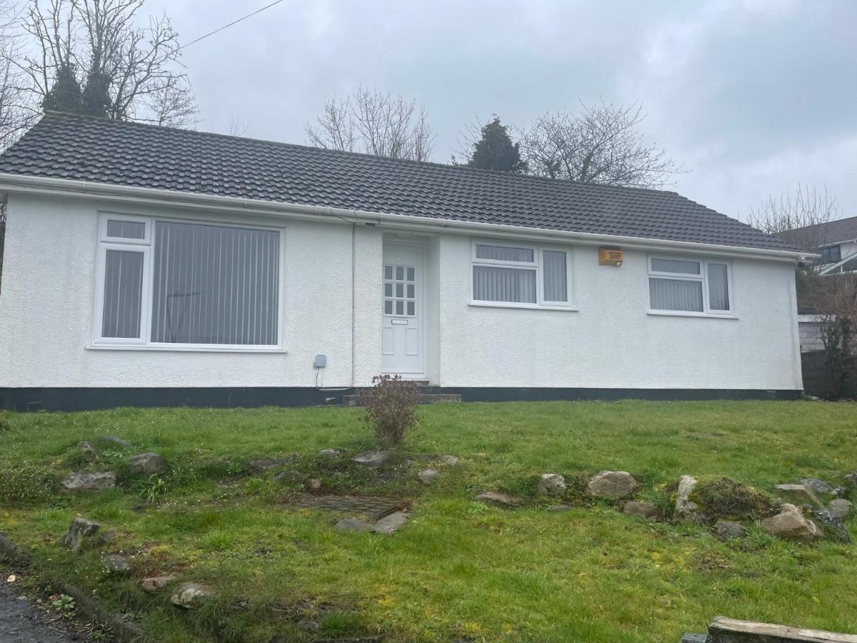 Lovely 3 Bed Bungalow With Garage, Close To Brecon Beacons & Bike Park Wales Villa Merthyr Tydfil Buitenkant foto