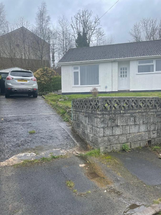 Lovely 3 Bed Bungalow With Garage, Close To Brecon Beacons & Bike Park Wales Villa Merthyr Tydfil Buitenkant foto